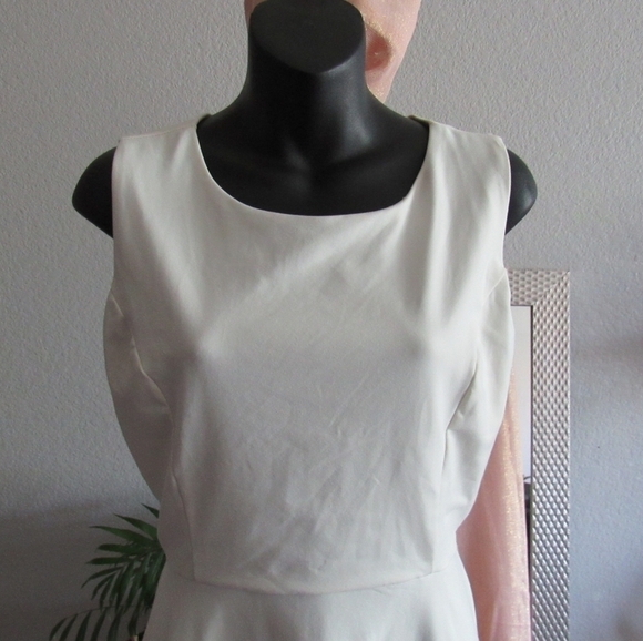 Cynthia Rowley Flare Dress - Picture 3 of 8